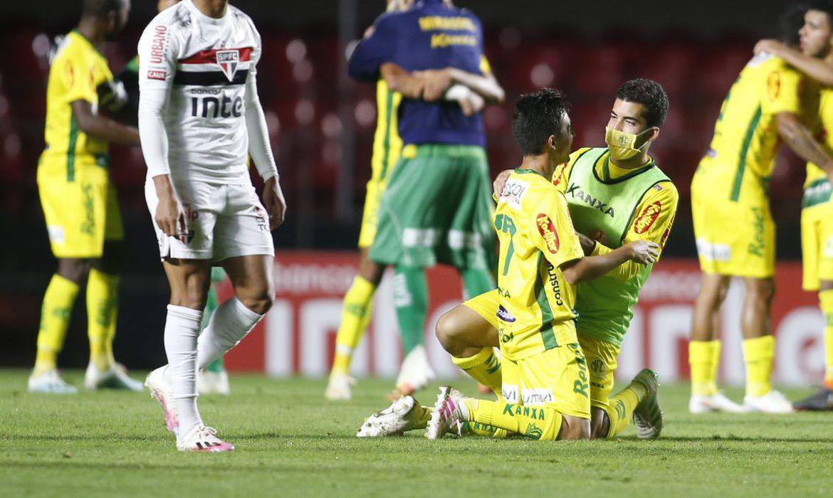 Histórico: Mirassol elimina favorito São Paulo e vai às semifinais do Paulista