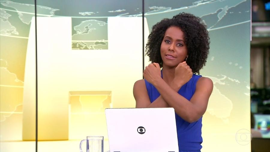 Maju Coutinho faz gesto ao vivo em homenagem a ator de Pantera Negra; assista