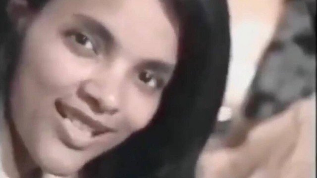 VÍDEO: Comercial de fraldas protagonizado por Flordelis na década de 90 viraliza