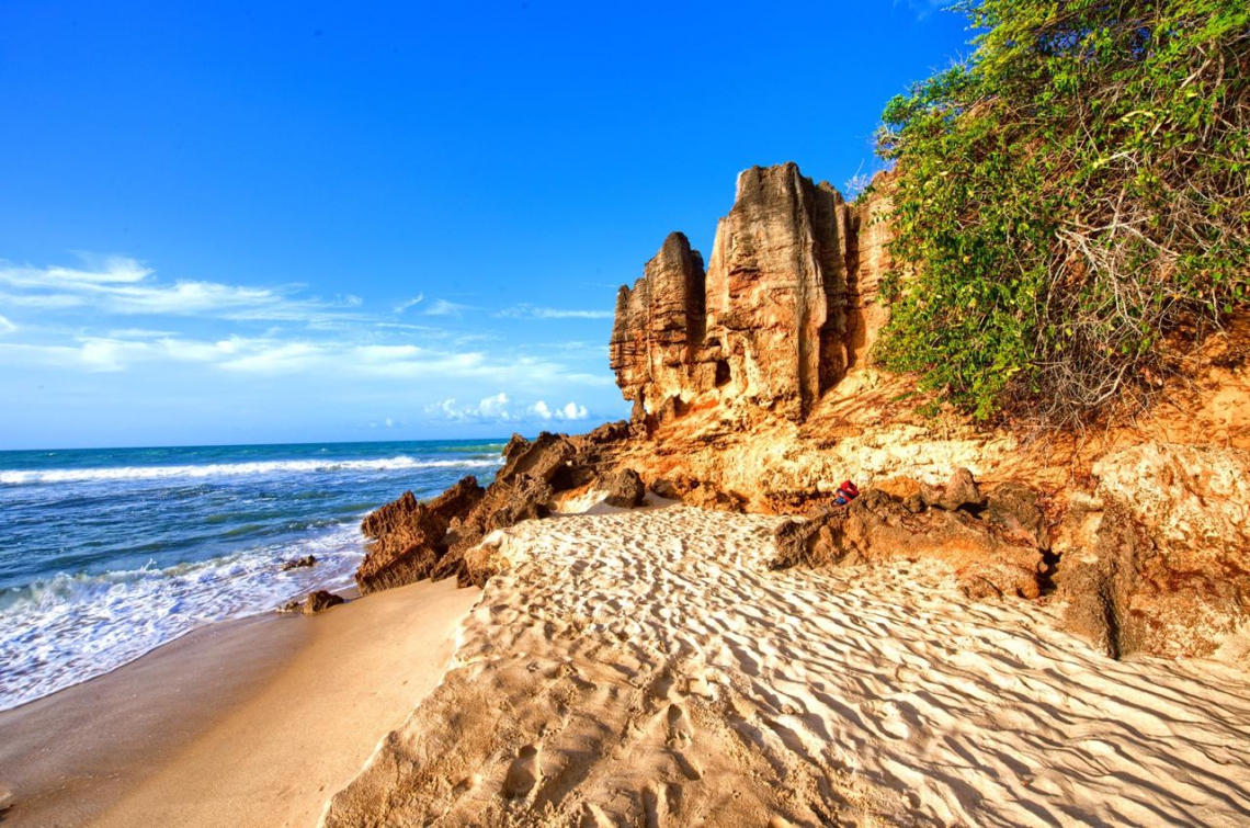 Cidade potiguar é a mais buscada do Brasil no Airbnb para 2021