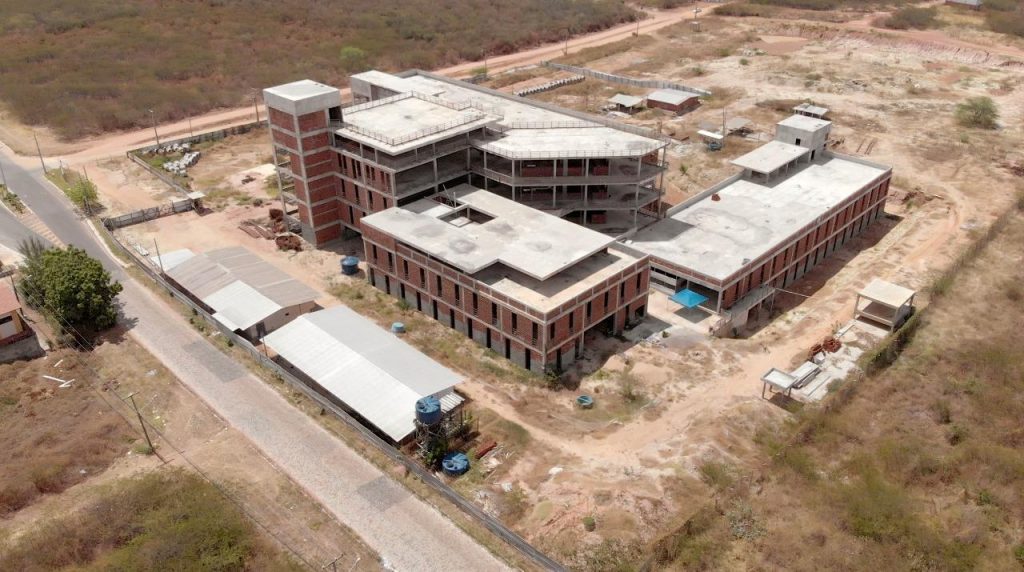 Governo do RN vai retomar obra do Hospital da Mulher, em Mossoró