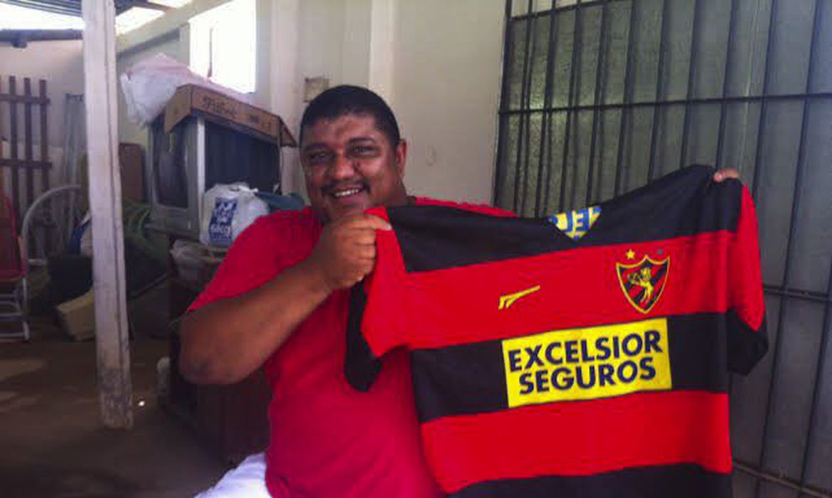Ex-atacante de clube da Série A morre vítima da covid-19