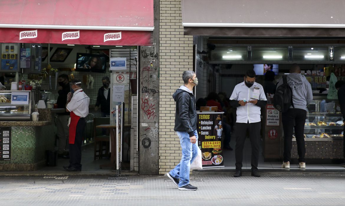 FGV: Confiança Empresarial tem pessimismo moderado para o 1º semestre