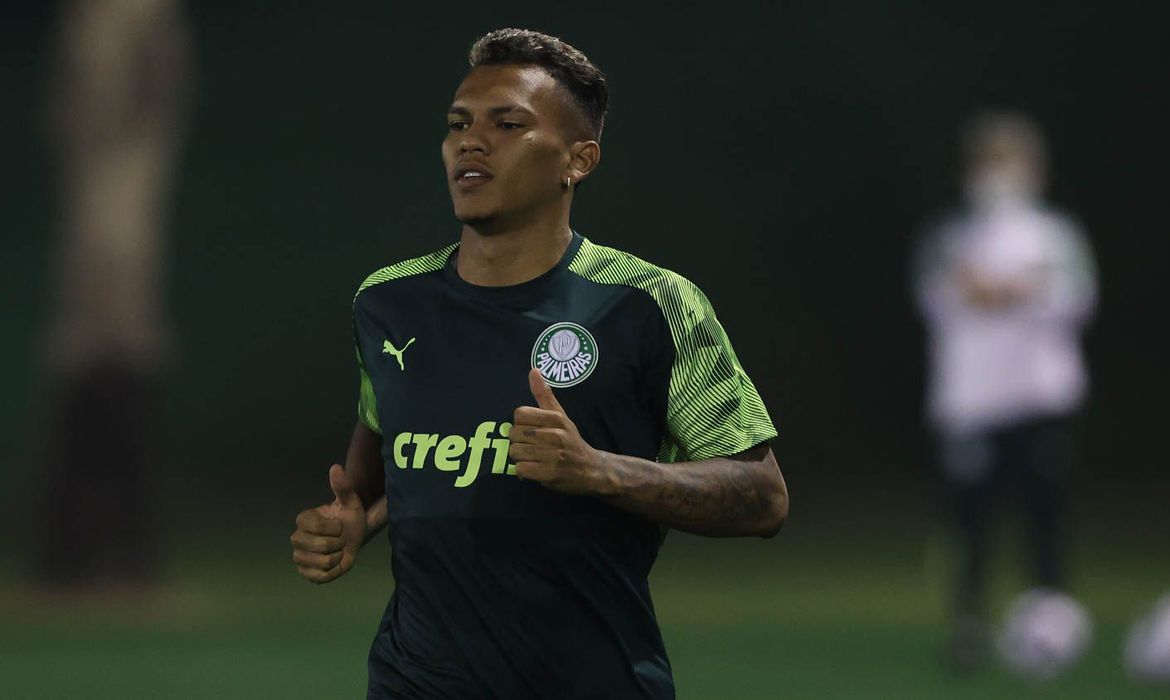 Craque potiguar é cortado do Mundial de Clubes da Fifa