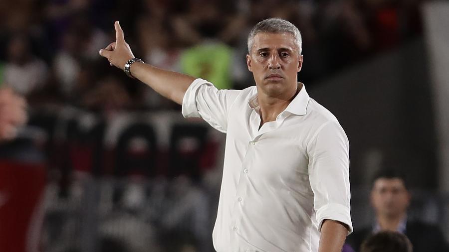Técnico deixa clube argentino para assumir o São Paulo