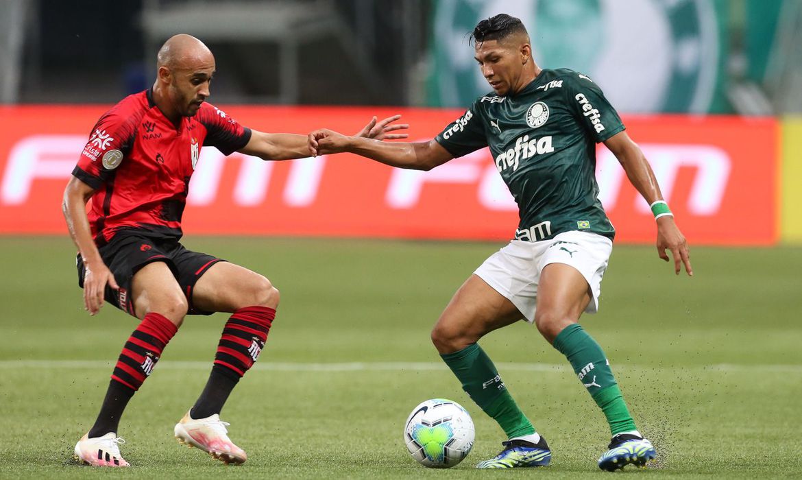 Palmeiras e Atlético-GO empatam em 1 a 1