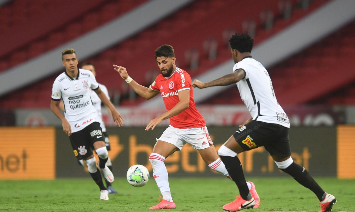 Inter empata com Corinthians e acaba Brasileiro em 2º; veja como ficou a tabela