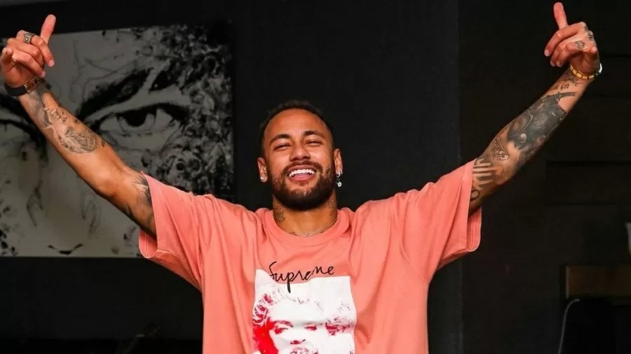 Neymar revela times em que jogaria no Brasil e em qual não atuaria