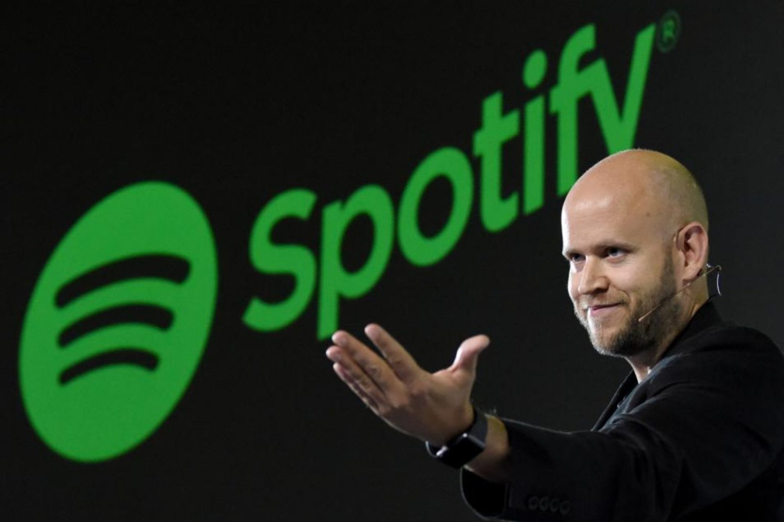 Dono do Spotify sinaliza desejo de comprar equipe de futebol da Europa