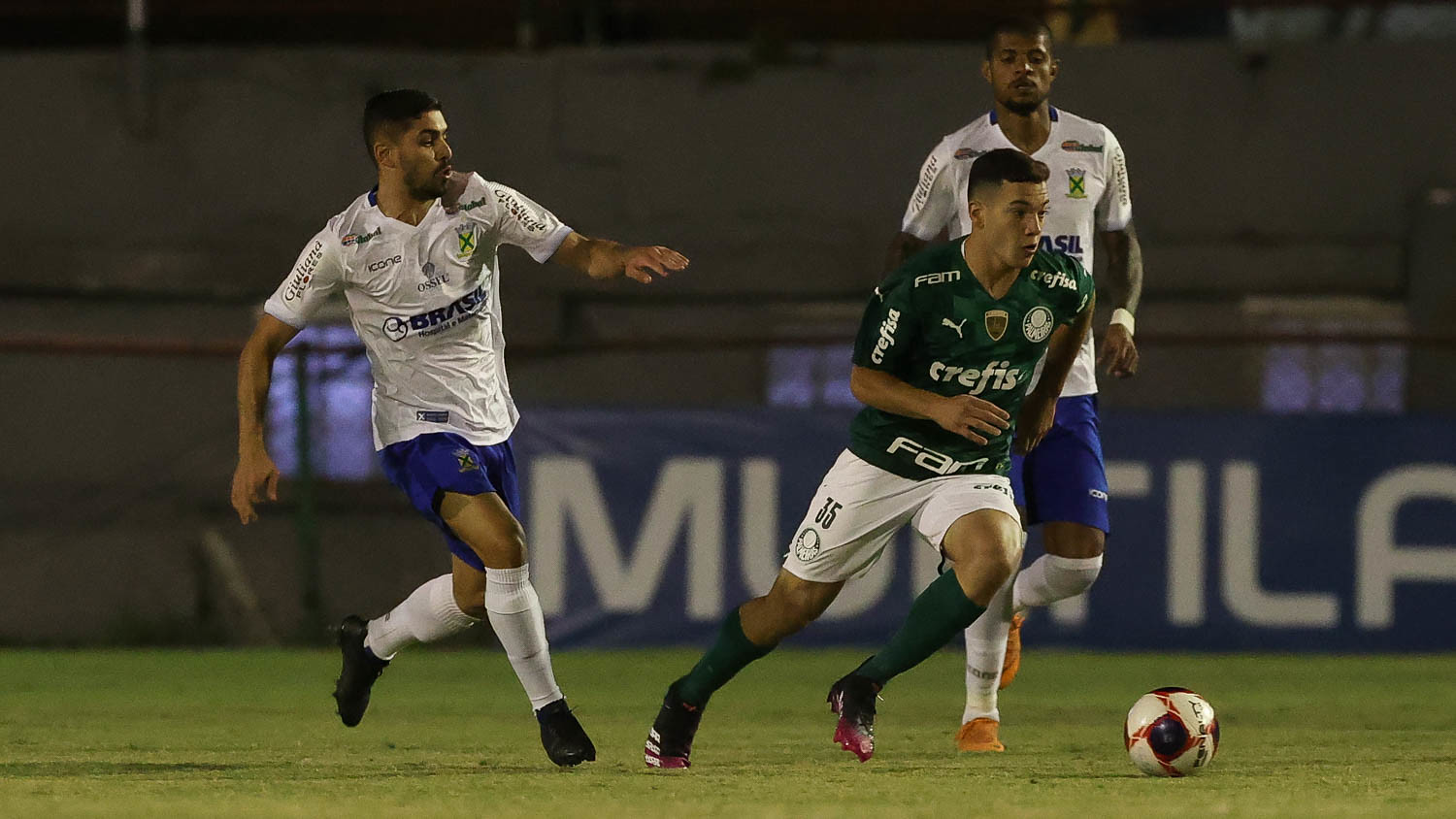 Joia do Palmeiras, jogador potiguar busca se firmar para honrar o nome do pai