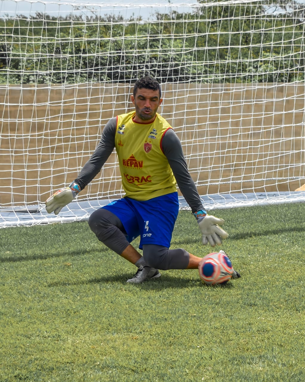 Jogador de time potiguar é internado com Covid-19