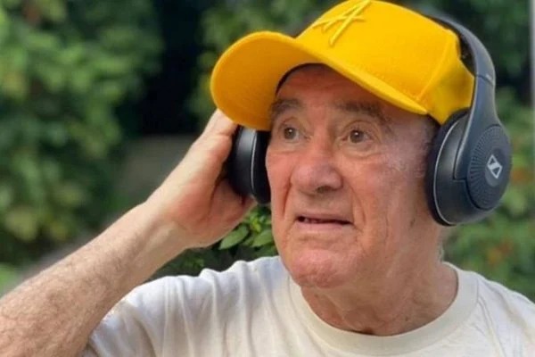 ícone do humor, Renato Aragão leva golpe e perde R$ 3 milhões; entenda