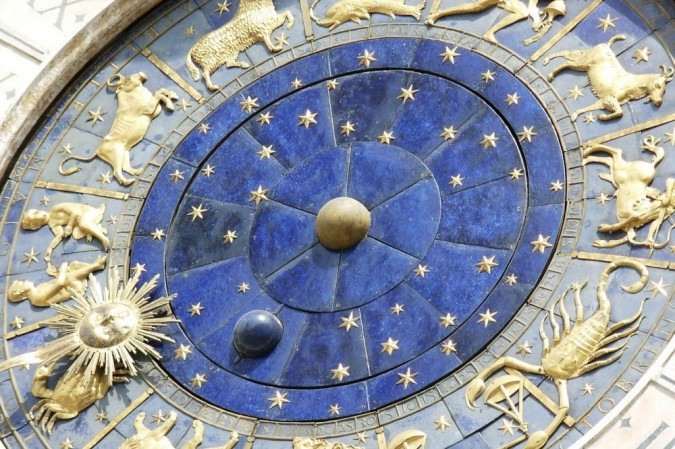 Horóscopo do dia: confira o que os astros revelam para este domingo