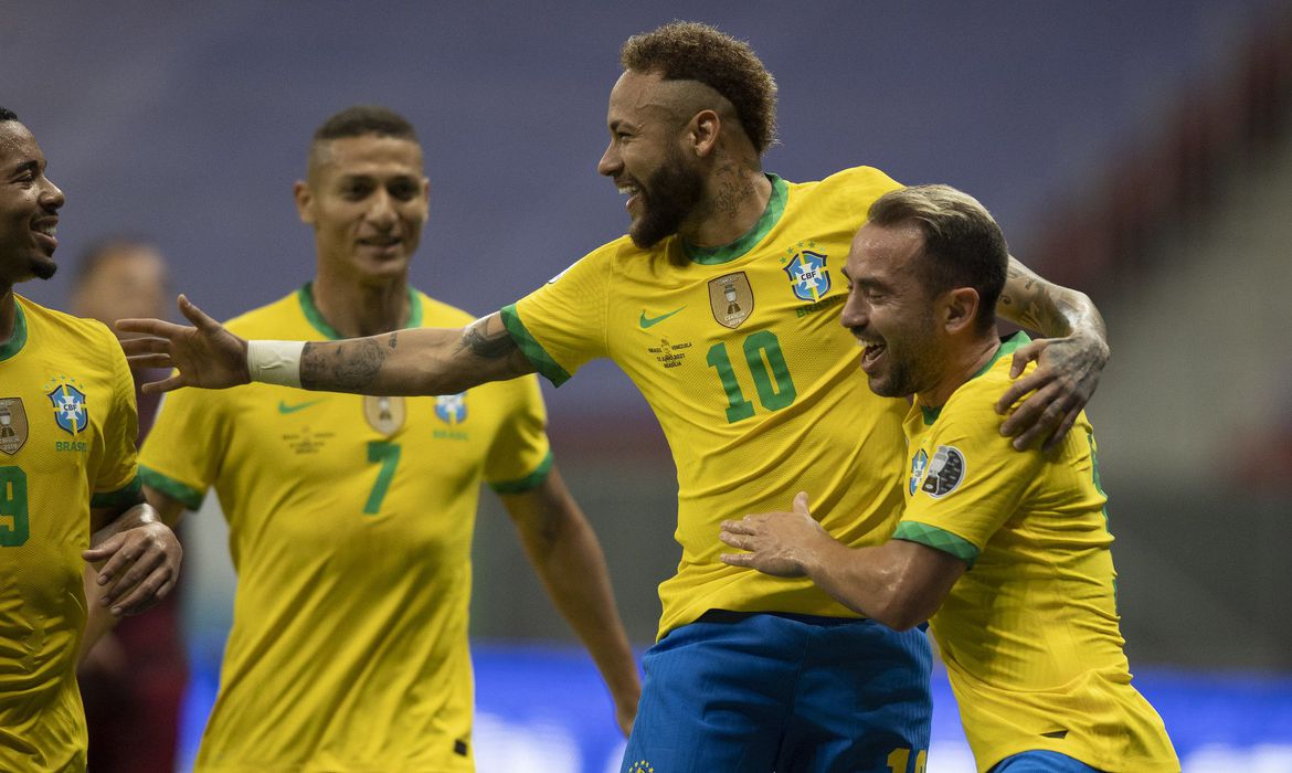 Brasil abre Copa América com vitória sobre a Venezuela