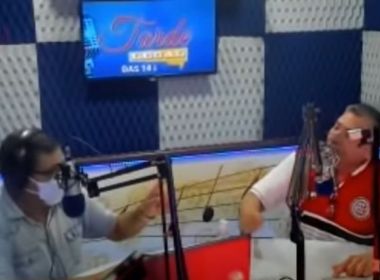 Presidente de clube brasileiro se descontrola e ataca radialista em programa; assista