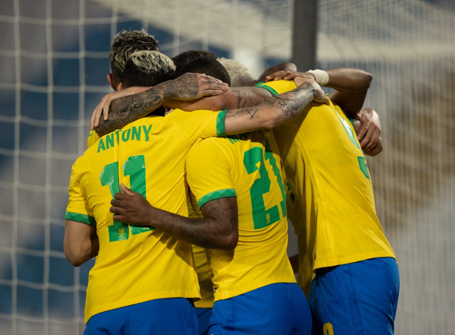 Jardine convoca Dani Alves e Pedro para Olimpíada; veja lista completa