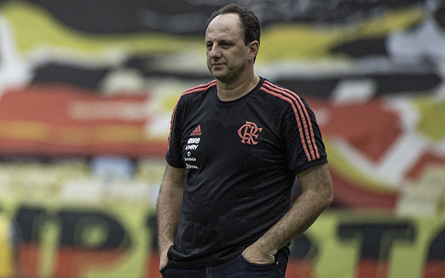 Flamengo anuncia na madrugada a demissão de Rogério Ceni