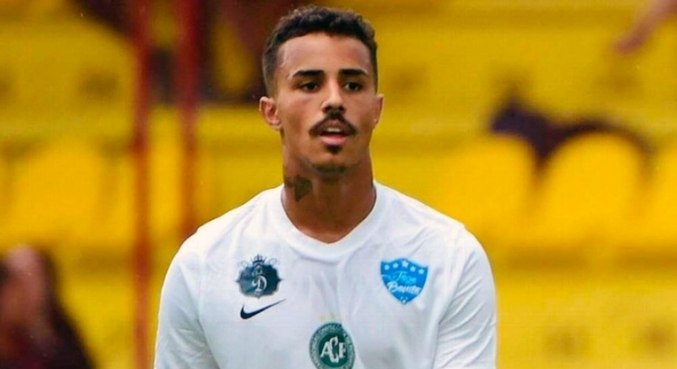 Time paulista contrata famoso cantor de funk para ser jogador: 'Vai vir para jogar sério'