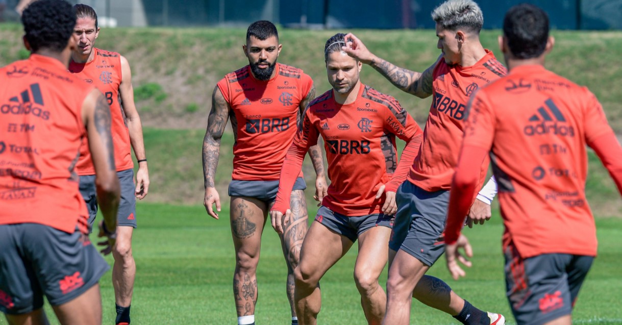 Confira os jogos deste domingo (25) e saiba onde assistir