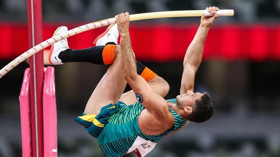 Thiago Braz faz sua melhor marca no ano e garante o bronze no salto com vara