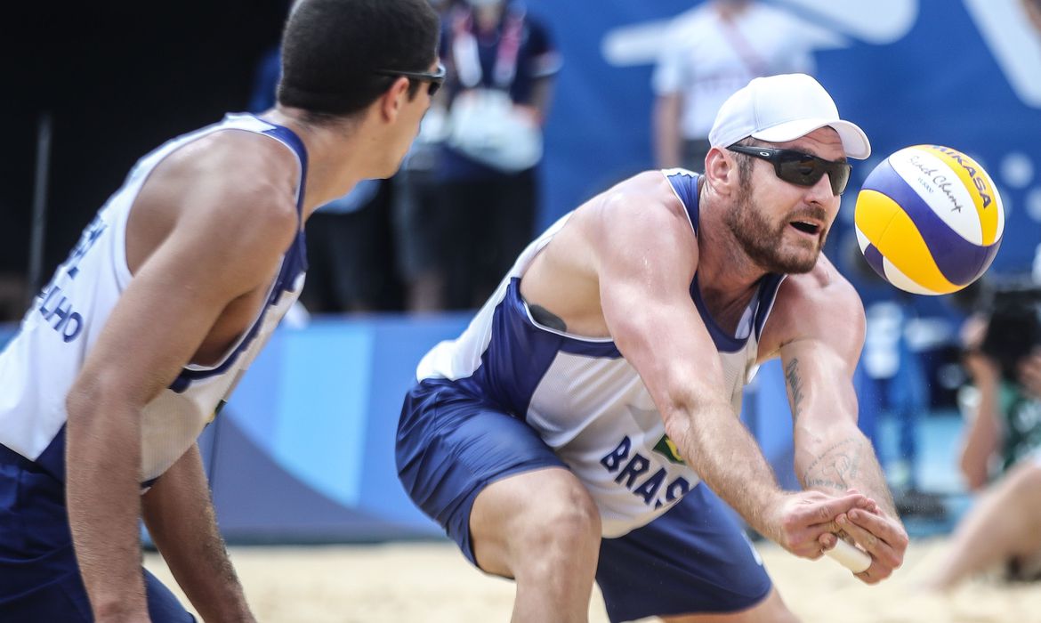 Olimpíada: Alison e Álvaro Filho perdem e Brasil fica sem pódio no vôlei de praia