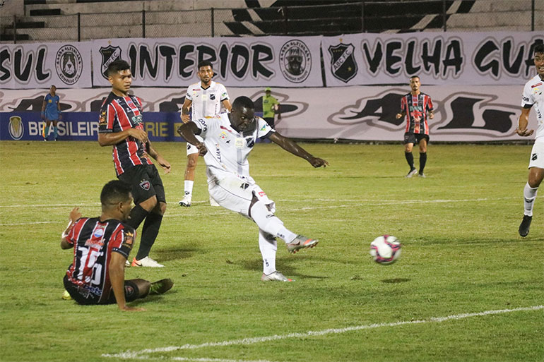 Vereador pede investigação em jogos de clube do grupo de ABC e América na Série D