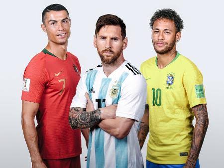 PSG quer mais dois astros do futebol para fazer quarteto com Messi e Neymar; saiba quem são