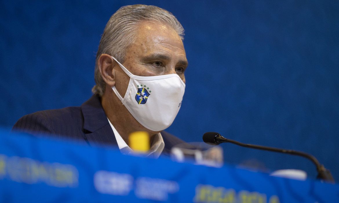 Seleção: Tite prioriza atletas que atuam no Exterior em convocação; confira a lista
