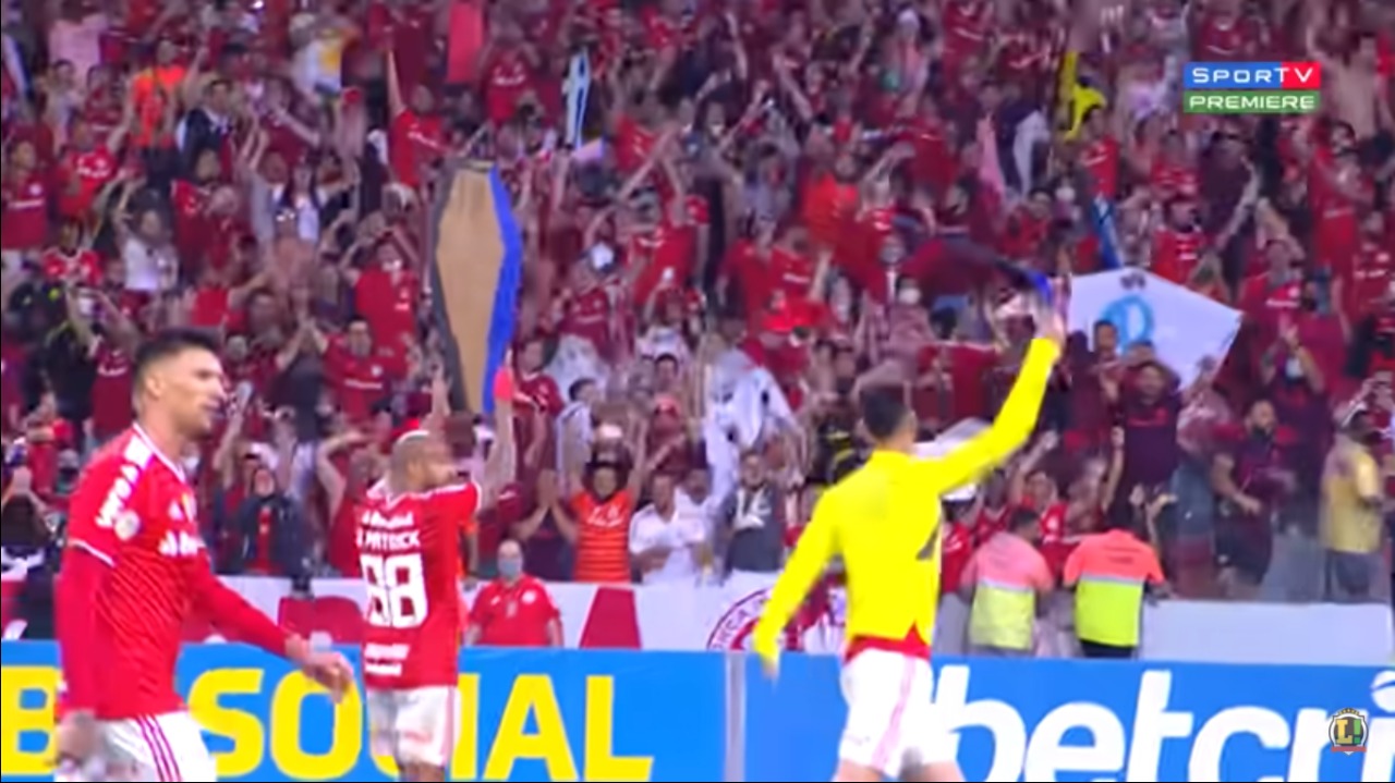 VÍDEO: Após provocação no Gre-Nal, jogo termina com confusão, brigas e expulsões
