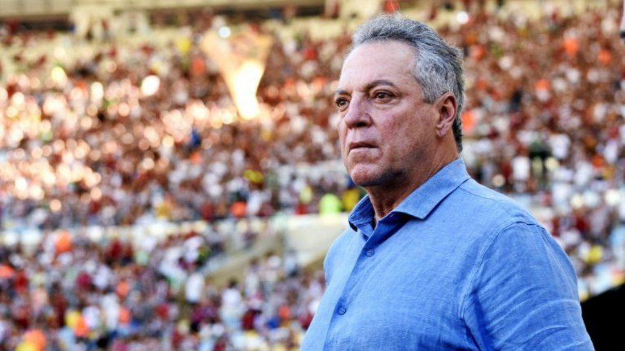 Time brasileiro que disputará a Libertadores confirma novo técnico