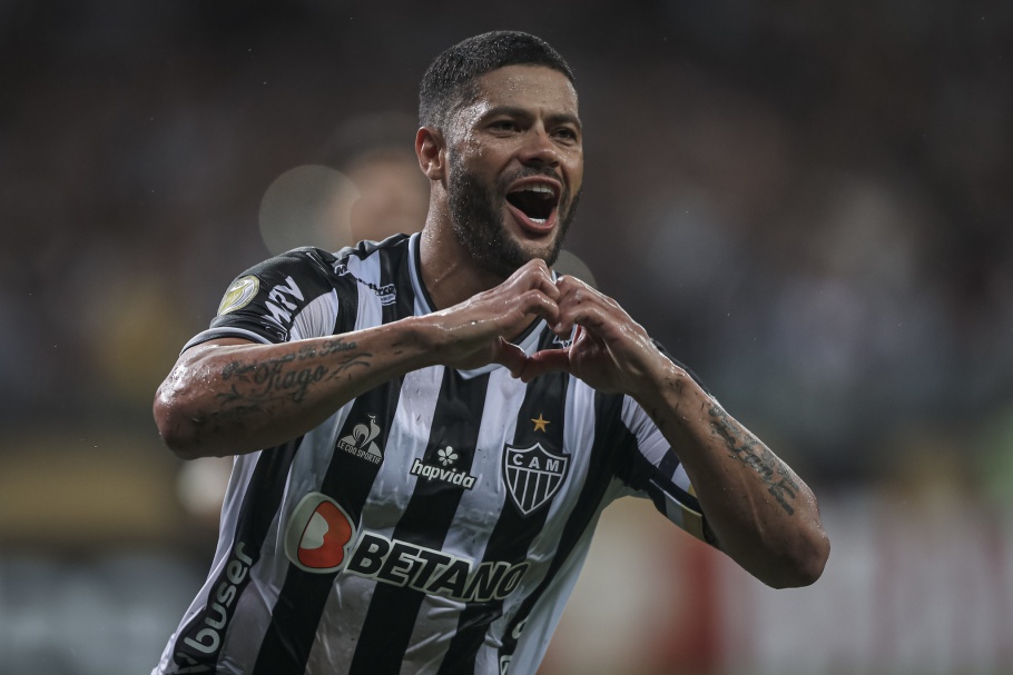 VÍDEO: Hulk e Pedro Henrique discutem na final da Copa do Brasil: "Jogou onde?"