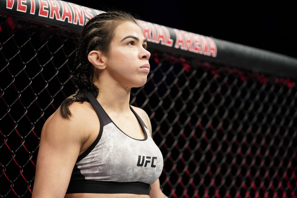 Após se aposentar do MMA e assumir cargo no UFC, potiguar surpreende com dicas de sexo na internet