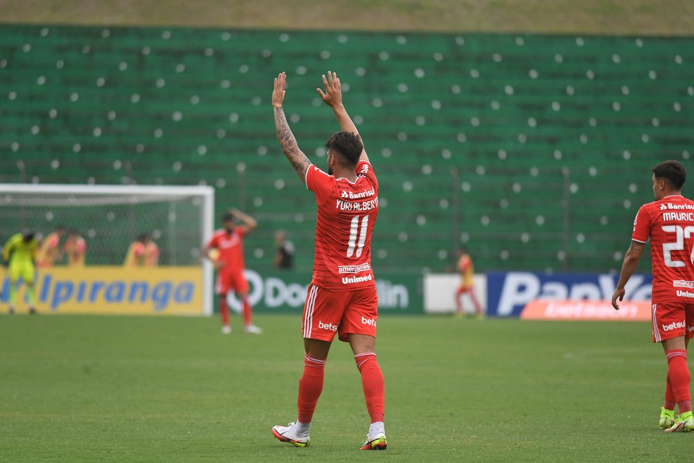 Internacional confirma venda milionária de jogador