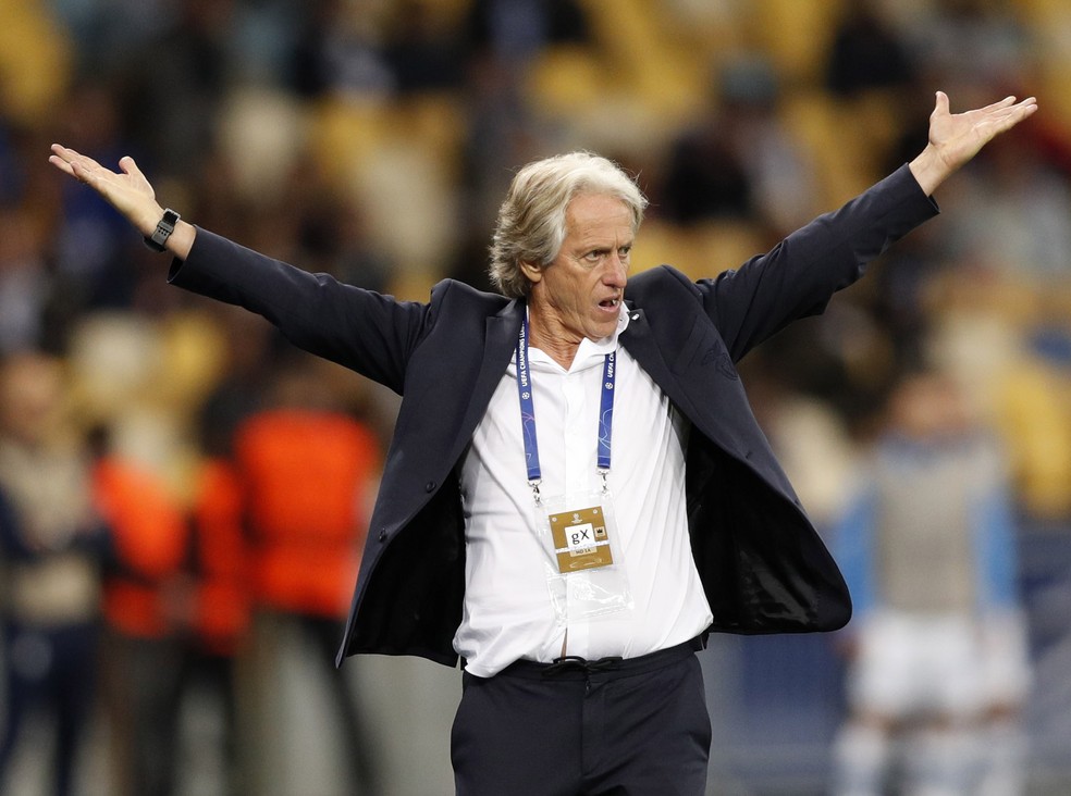 Especulado no Corinthians, Jorge Jesus já definiu seu futuro, diz jornalista