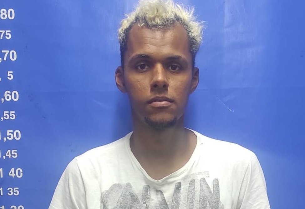Ex-jogador do Vasco e ABC é preso por extorsão