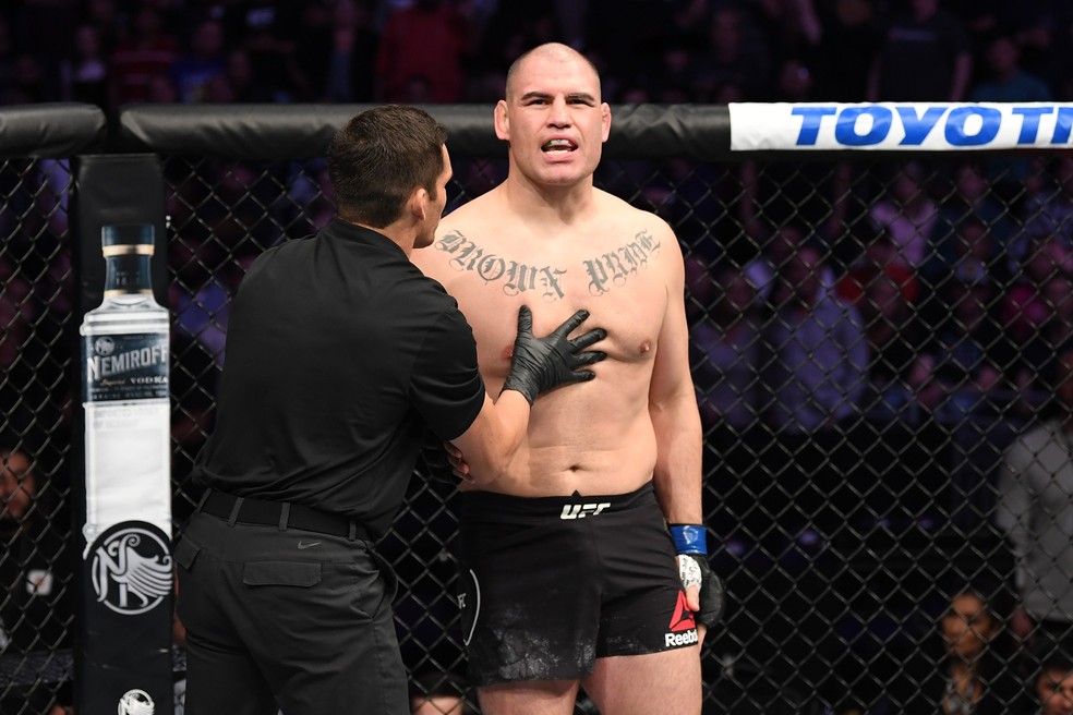 Ídolo do MMA e ex-campeão do UFC é preso