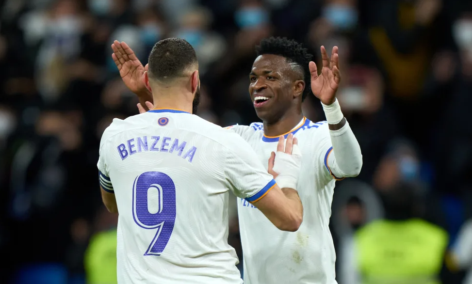 Benzema e Vini Jr brilham, Real vira diante do PSG e avança na Liga dos Campeões