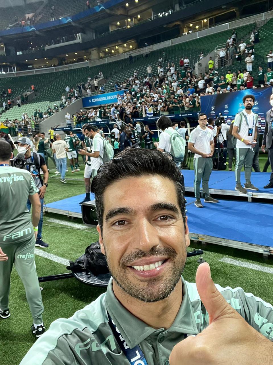 Abel é o treinador mais bem pago da história do Brasil e da América do Sul