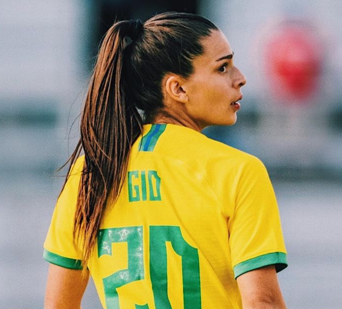 Jogadora da seleção brasileira denuncia abusos do presidente do Barcelona