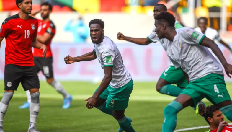 Nos pênaltis, Senegal vence Egito e está classificado para a Copa do Mundo