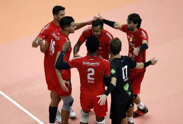 Natal recebe Minas e precisa da vitória para seguir vivo nos playoffs da Superliga