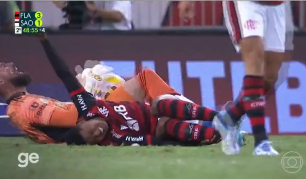 Exame aponta fratura e meia-atacante do Flamengo ficará afastado pelo menos três meses após cirurgia