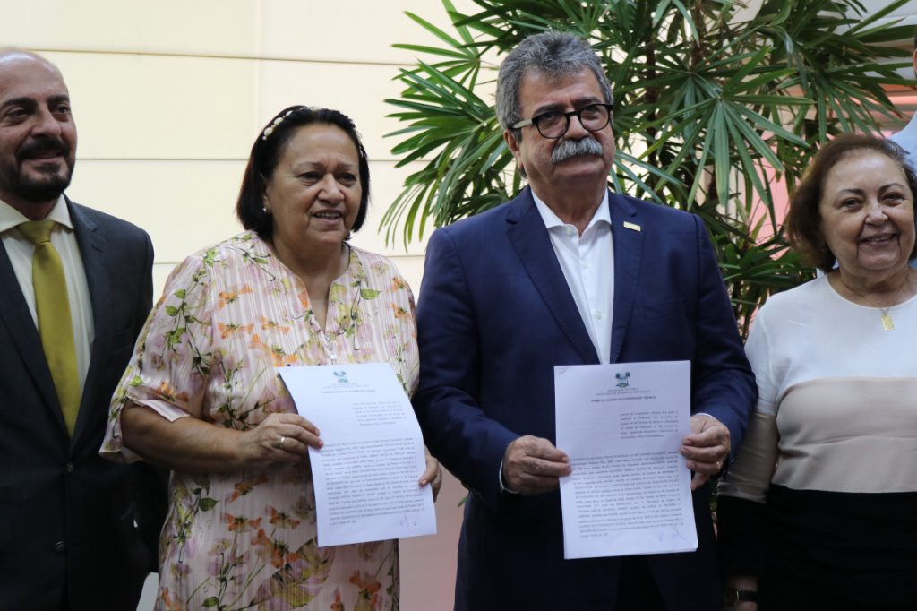 FIERN e Governo assinam termo de cooperação para intercâmbio de informações de interesse econômico e social