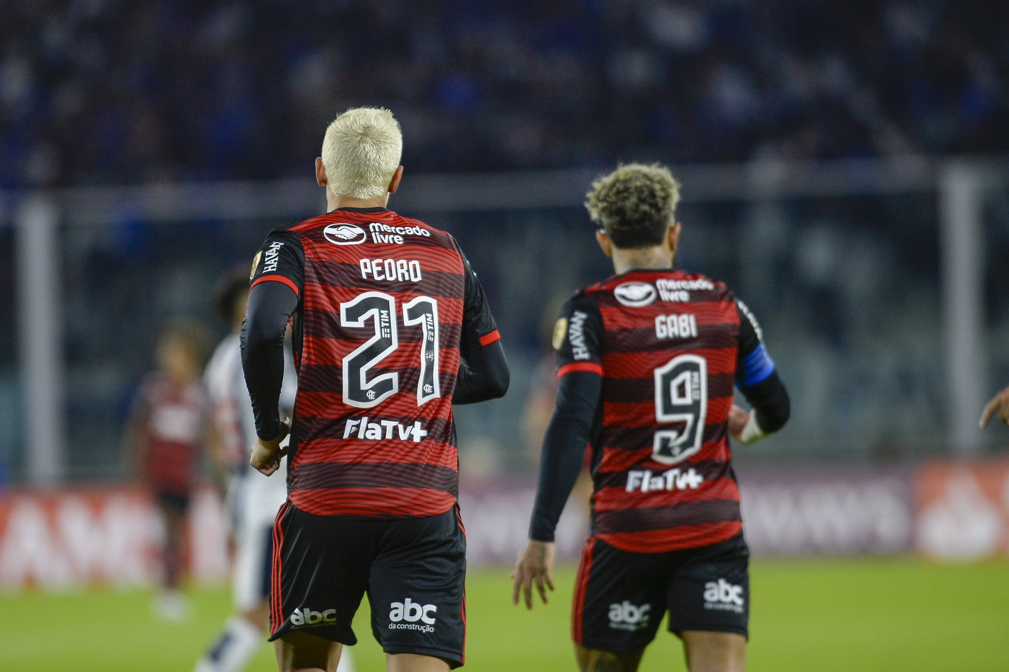 Fla e Palmeiras em campo, campeonatos internacionais; confira os jogos de hoje