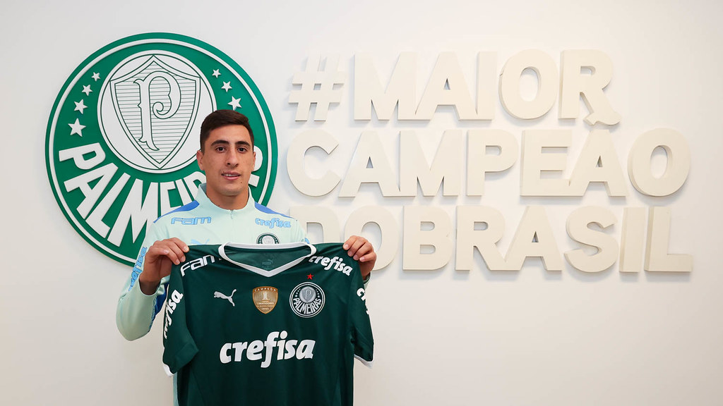 Palmeiras anuncia contratação do atacante Miguel Merentiel