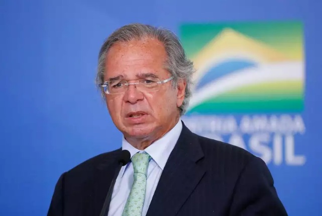 Guedes diz que só é possível reajuste “de até 5%” a servidores este ano
