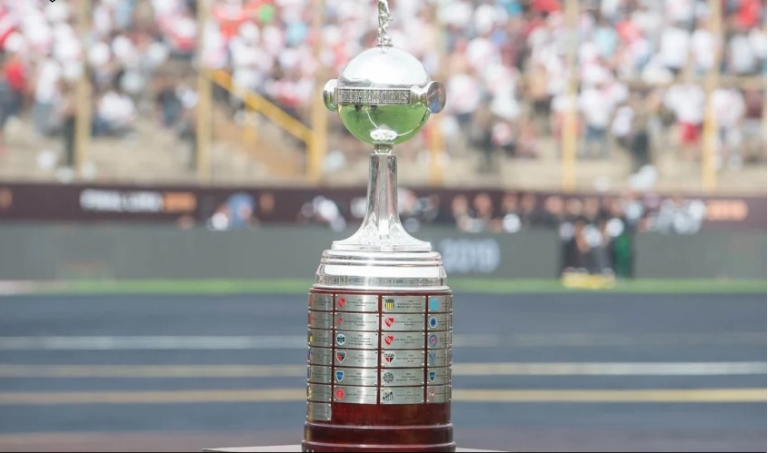 Conmebol realiza hoje sorteio das oitavas de final da Libertadores e Sul-Americana; veja como será e onde assistir