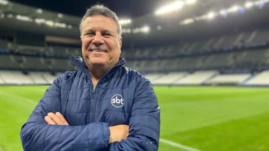 Narrador consagrado é criticado por 'falha' em gol de Vinícius Júnior e pede desculpa