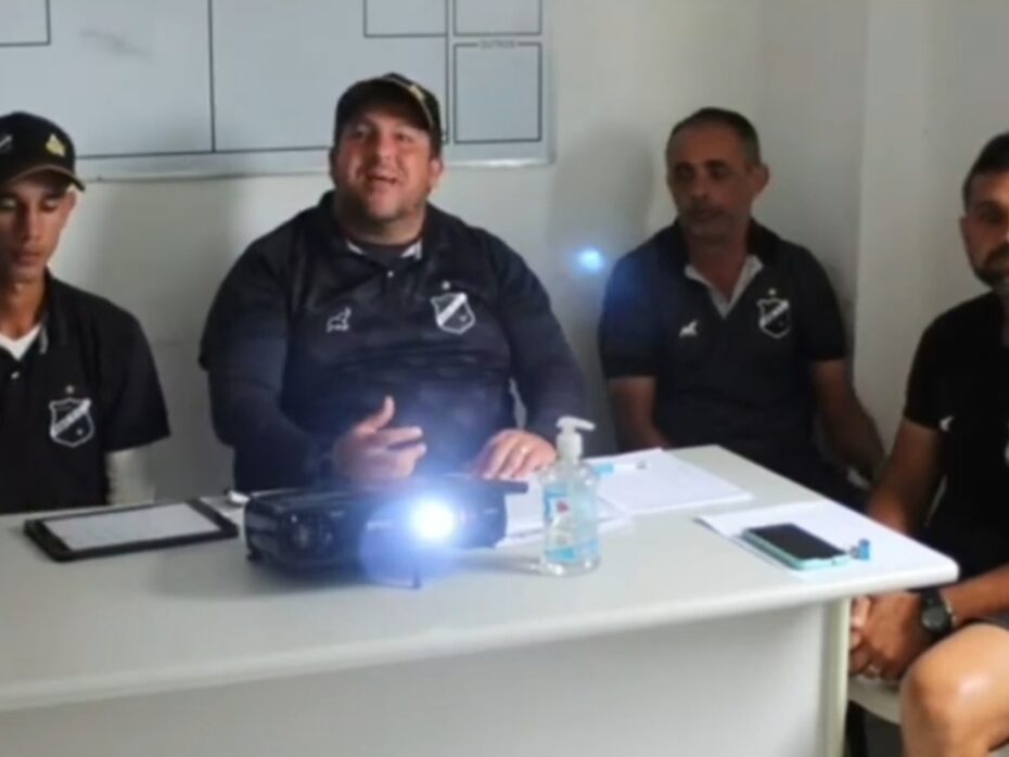 VÍDEO: Técnico do ABC diz que Wallyson falou “inverdades”