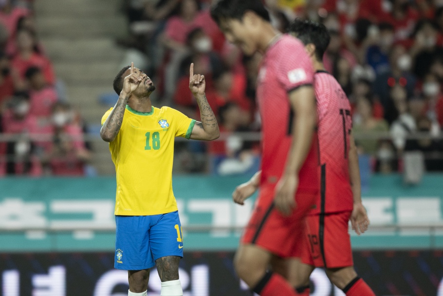 Gabriel Jesus vira opção no Real Madrid e agrada Ancelotti, diz jornal